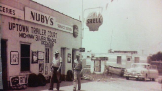 Nuby's Shell Service Station